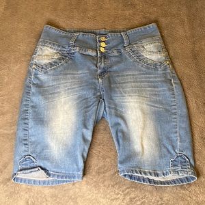 Comfortable Jean Shorts